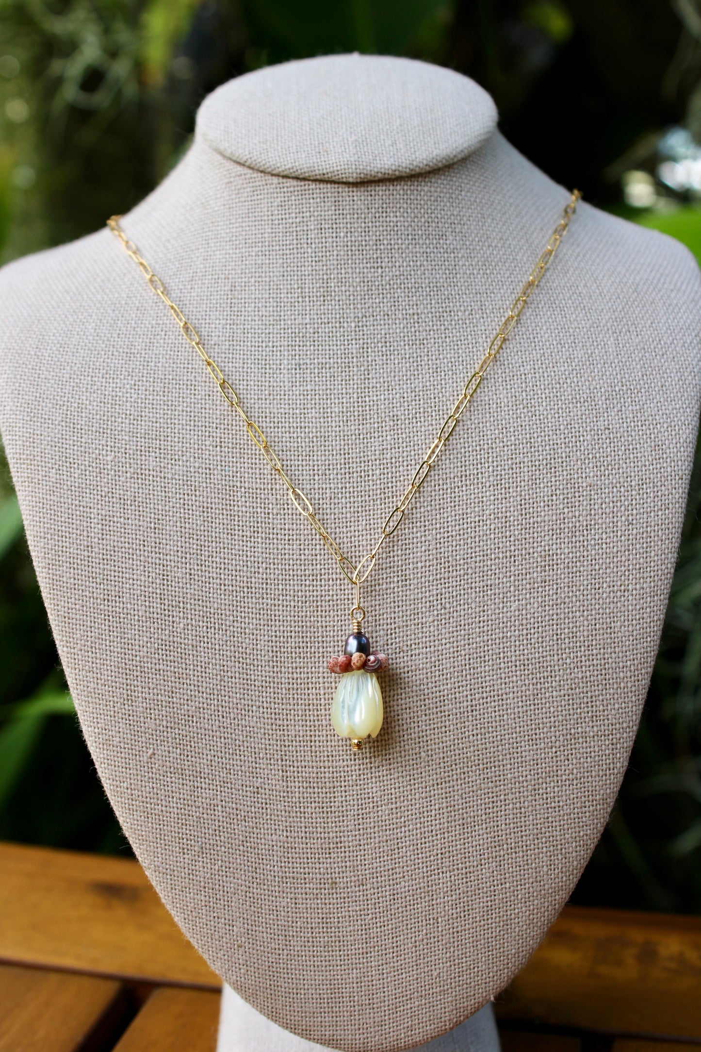 Red/Pink Kahelelani Bloom Necklace