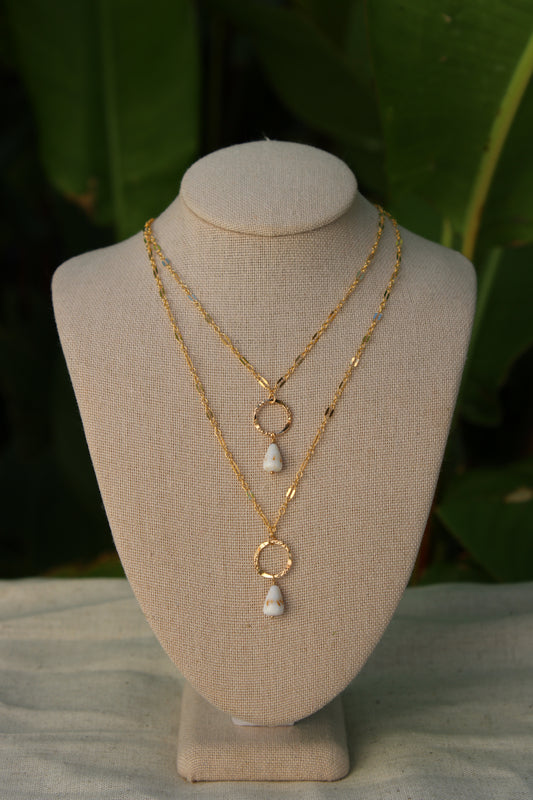 Ruffled Ring Cone Shell Necklace