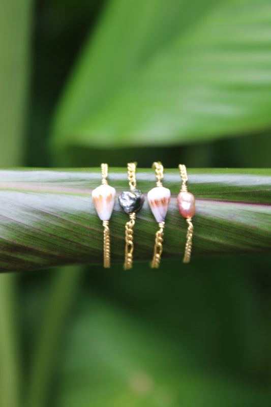 Size 7.5: Minimalist Rings